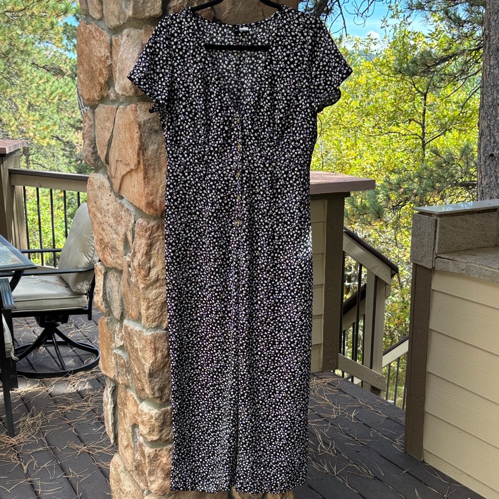 DIVIDED H&M Jumpsuit Black White Floral Print M Short Sleeve Wide Leg